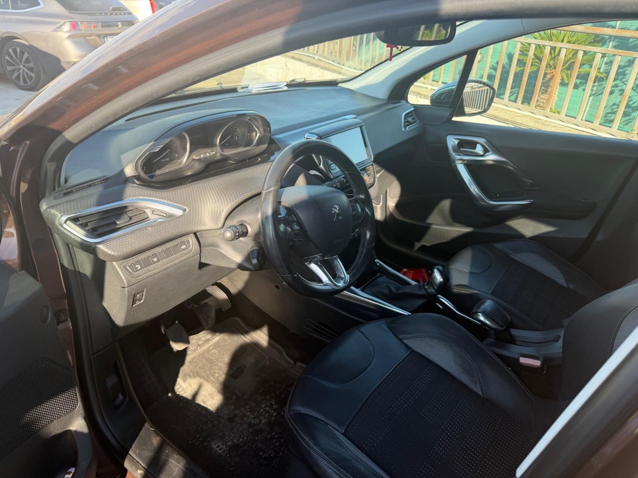 Peugeot 2008 1.6 e-HDi 92 CV Stop&Start Allure