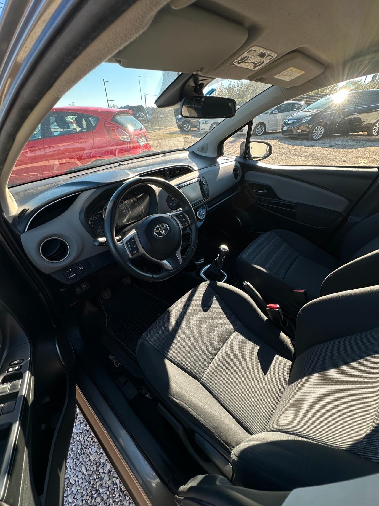 Toyota Yaris 1.4 D-4D 5 porte Lounge