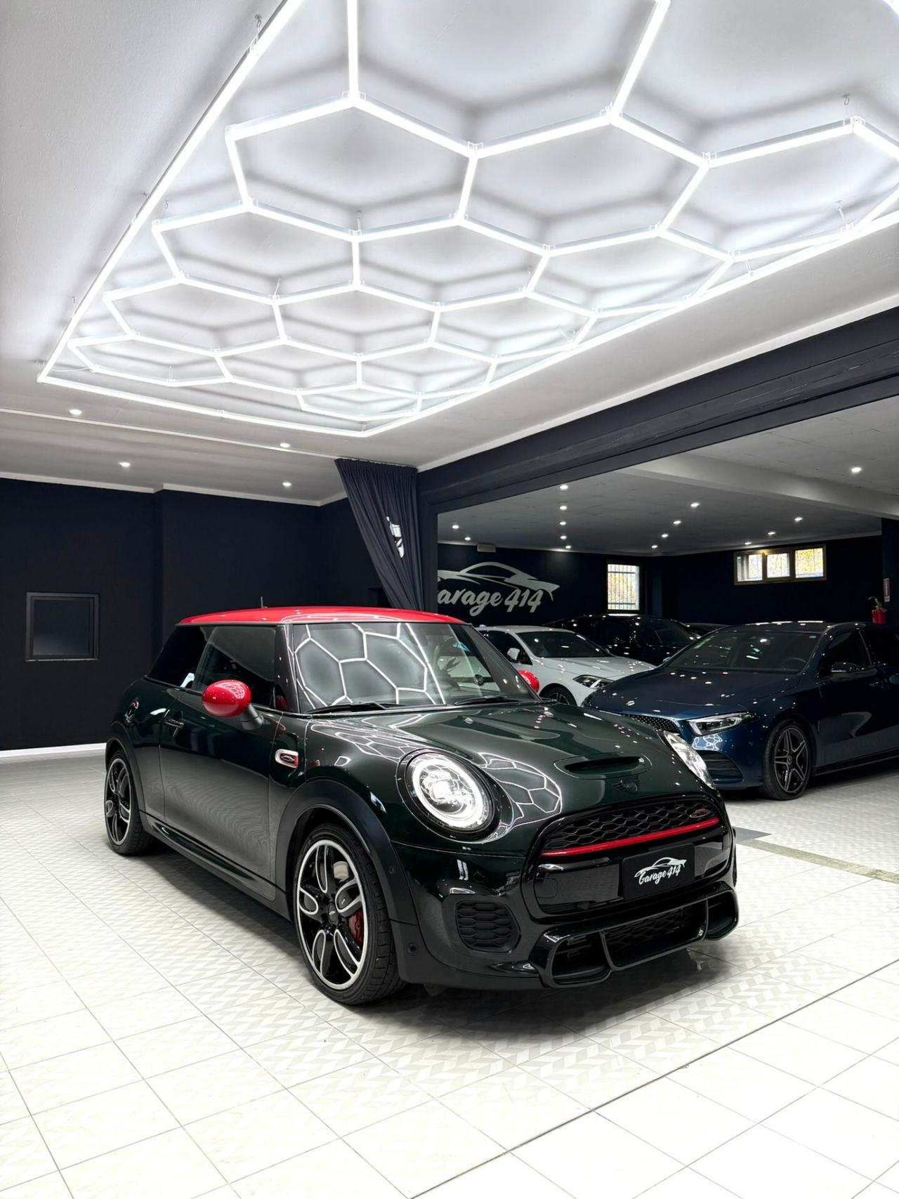 Mini John Cooper Works no super bollo