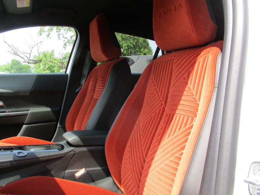 Lancia Ypsilon Hybrid e-DCT LX - Ok Neopat. - PRONTA