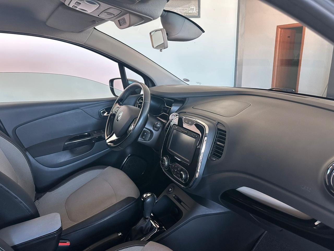 Renault Captur 1.5 dCi 8V 90 CV CAMBIO AUTOMATICO