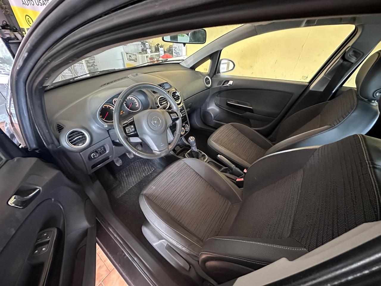 Opel Corsa 1.2benz. 65.000km