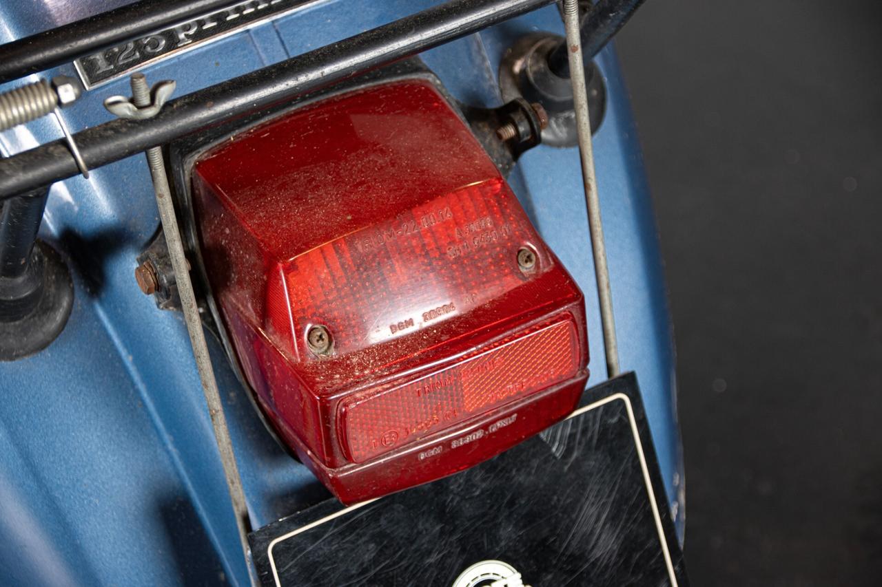 Vespa 125 PRIMAVERA - PIA00754