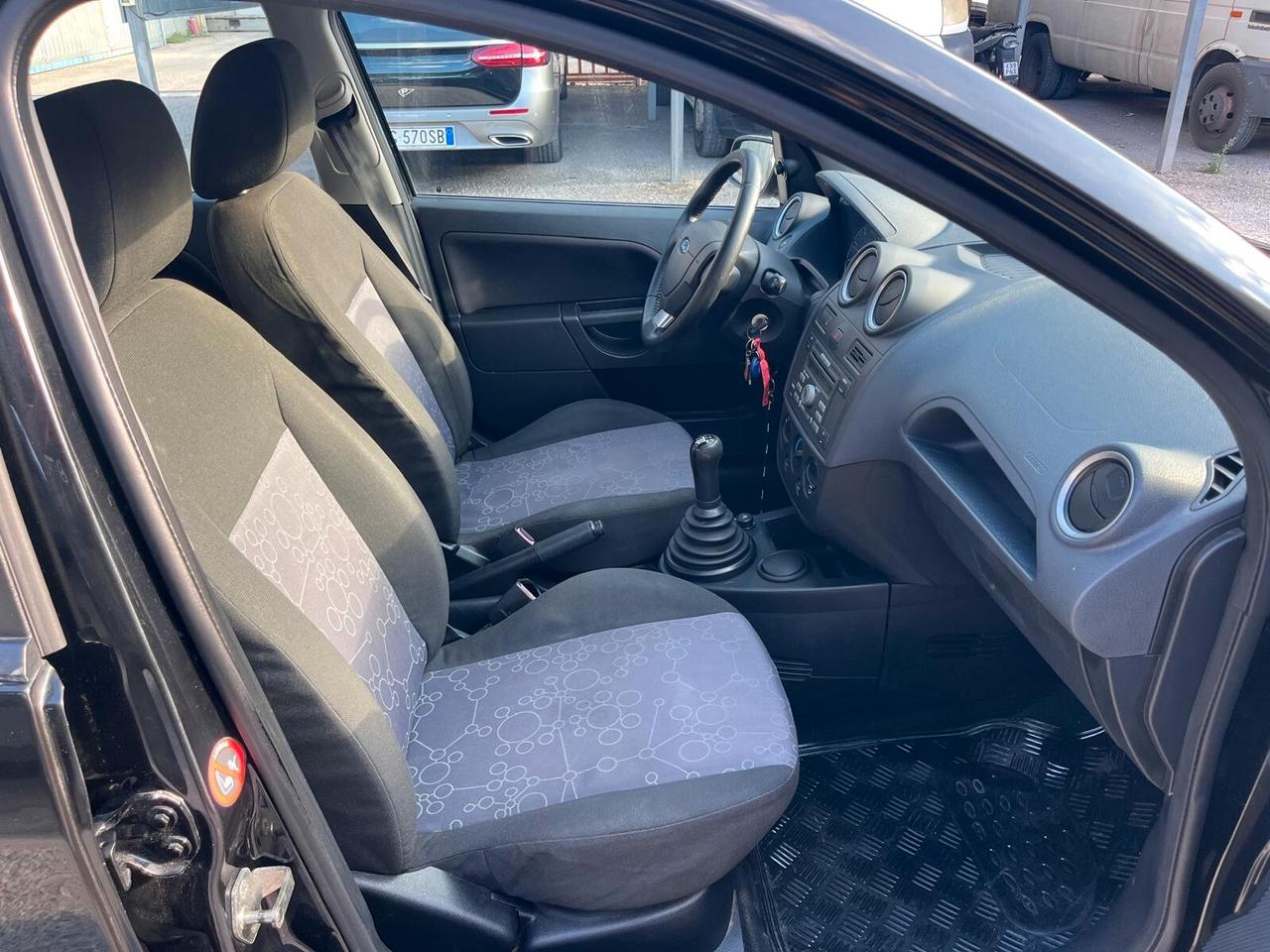 Ford Fiesta 1.4 TDCi 70CV 12 MESI DI GARANZIA