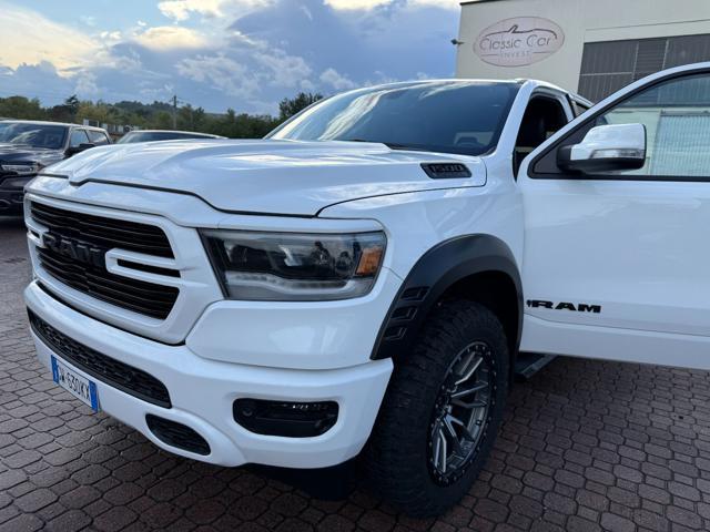 DODGE RAM 1500 4x4 5.7 SPORT NIGHT EDITION - GPL -12"