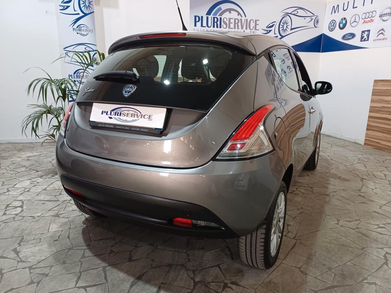 Lancia Ypsilon Benzina 0.9 twinair Metano - 2014