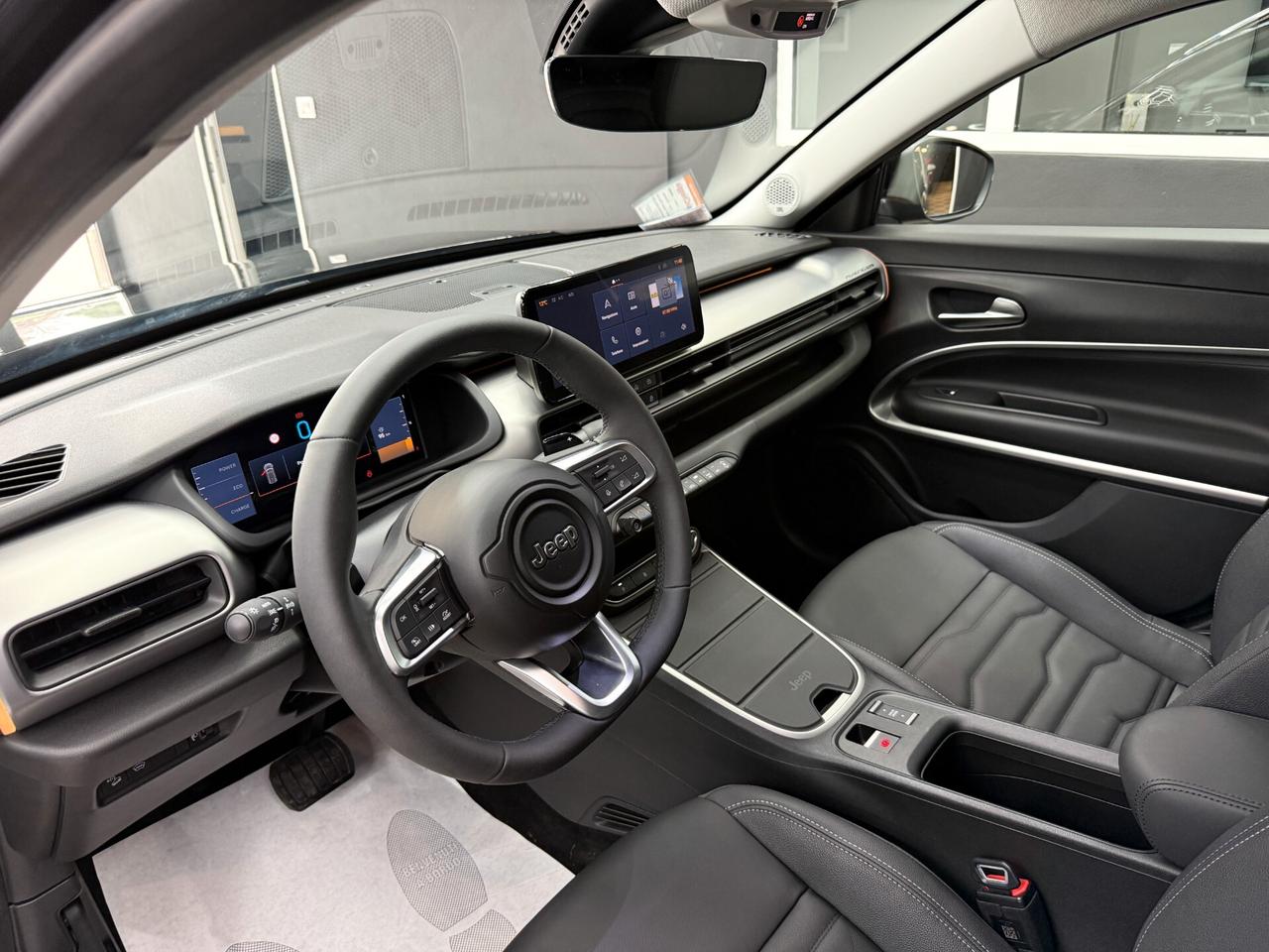 Jeep Avenger 1.2 Turbo MHEV SUMMIT