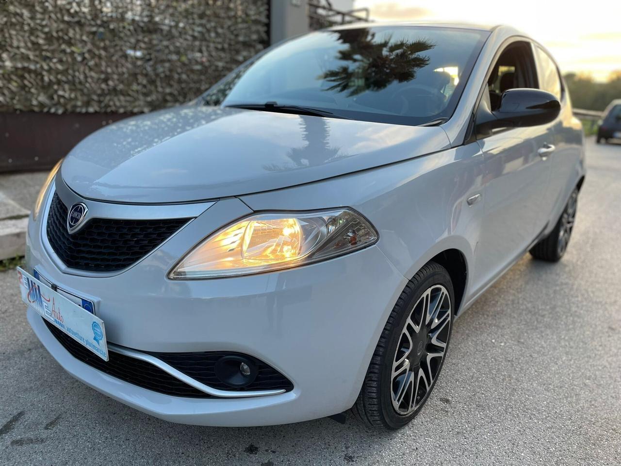 Lancia Ypsilon 1.3 MJT 16V 95 CV 5 porte S&S