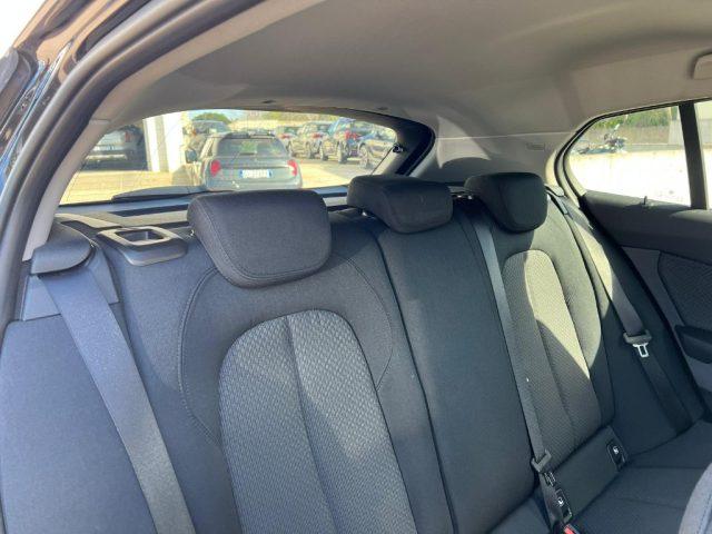 BMW 116 i 5p. Business Advantage