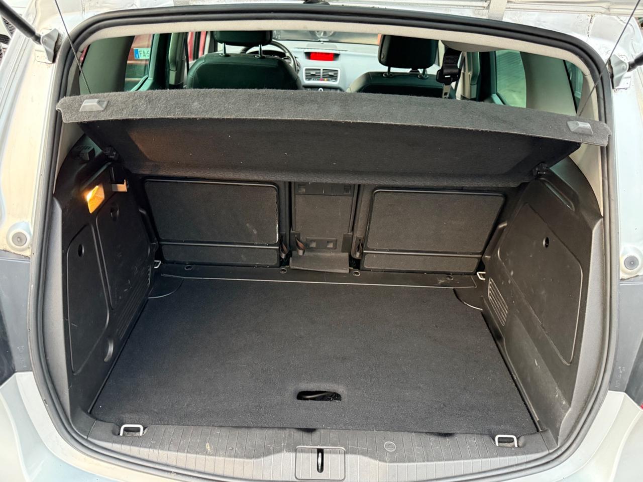 Meriva 1.3 95 cv : Cosmo/unipro/rate/garanzia