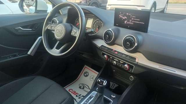 Audi Q2 30 tdi 116CV ** S line *S-TRONC+LED+RETROC+FULL*