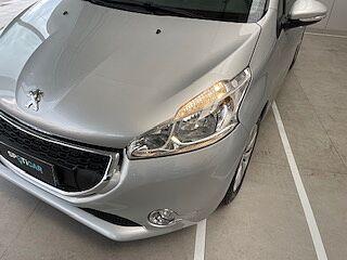 Peugeot 208 PureTech 82 5 porte Active