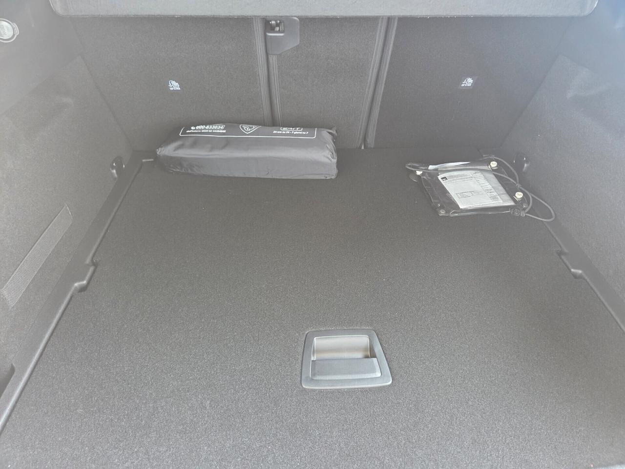 Peugeot 3008 ALLURE HYBRID NESSUN OBBLIGO FINANZIARIO !!