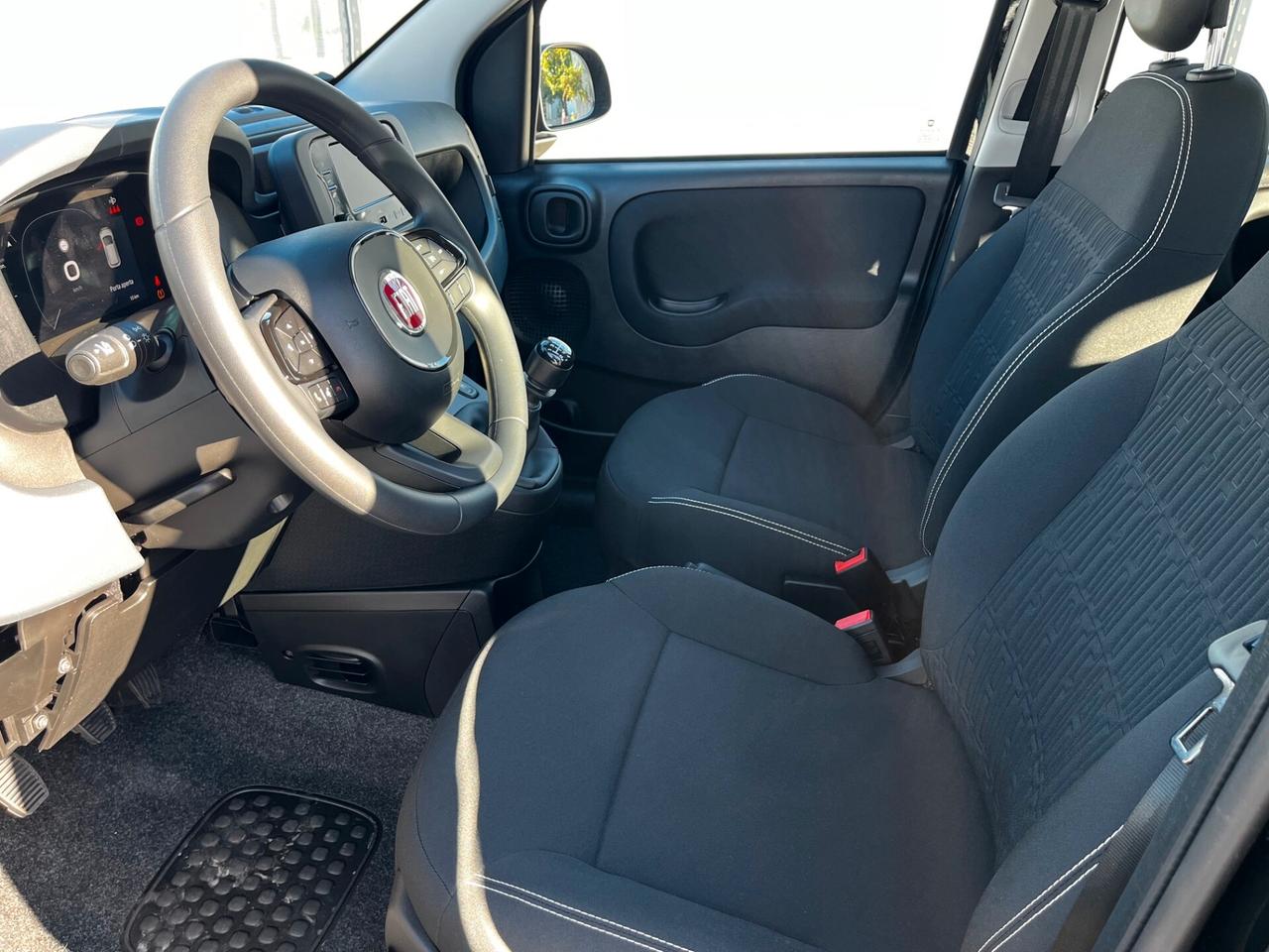 Fiat Panda 1.0 FireFly S&S Hybrid Pandina