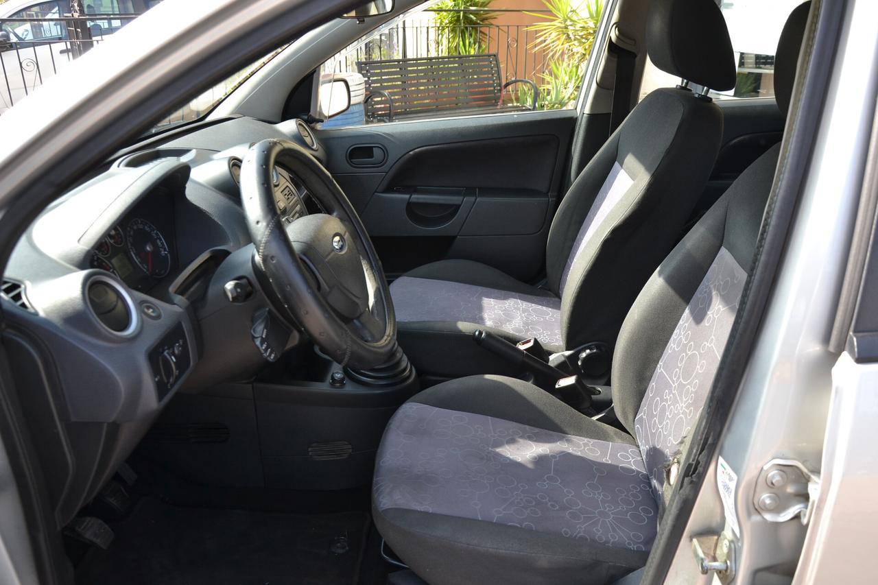 Ford Fiesta 1.4 TDCi 5p 68CV **OK NEOPATENTATI**EURO4**