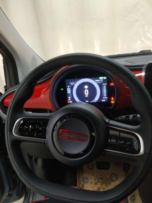 FIAT 500 500e 42 kWh (Red)