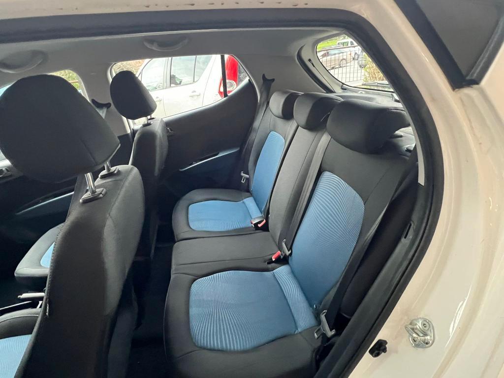 Hyundai i10 1.0 Login E6