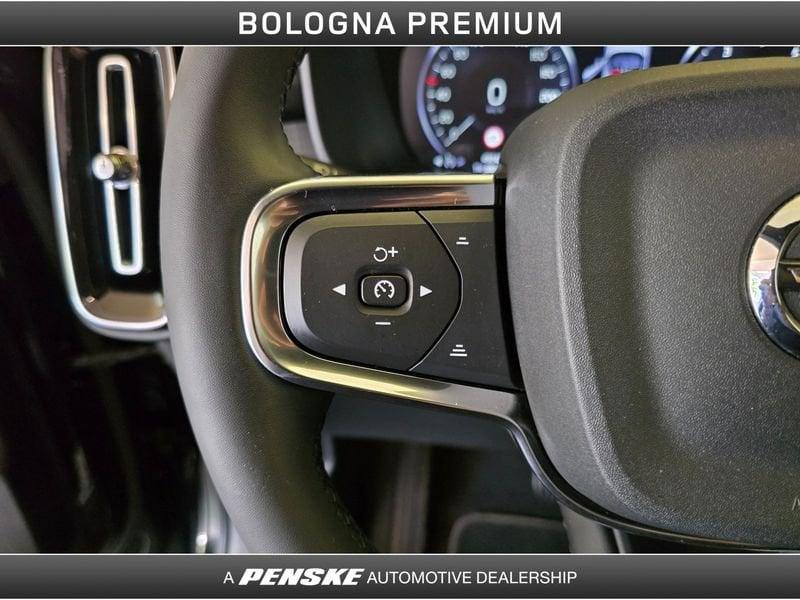 Volvo XC40 XC40 T3 Geartronic Momentum Pro