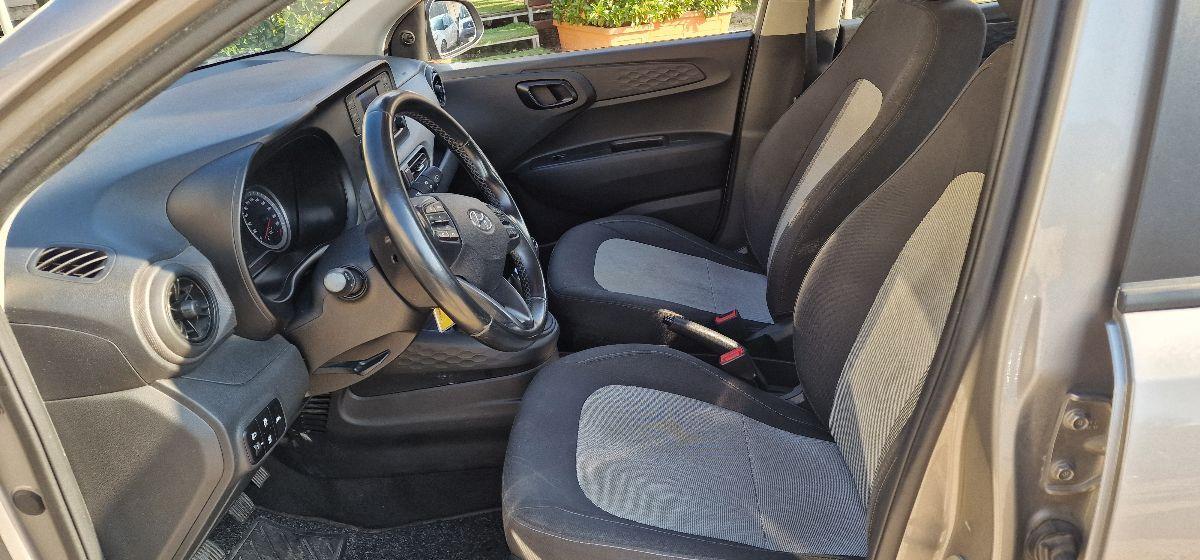 HYUNDAI i10 1.0 MPI Advanced