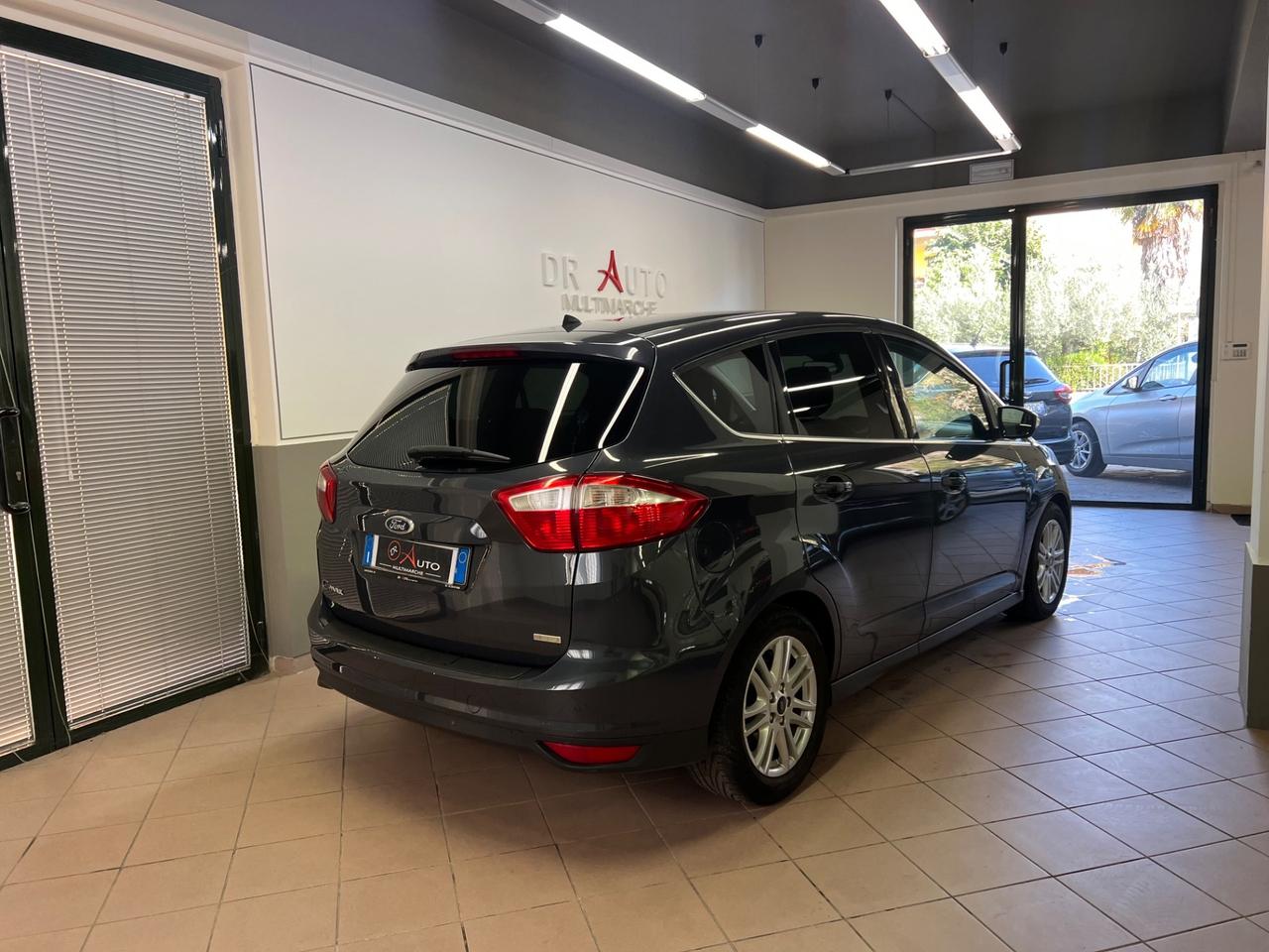 Ford C-Max Titanium