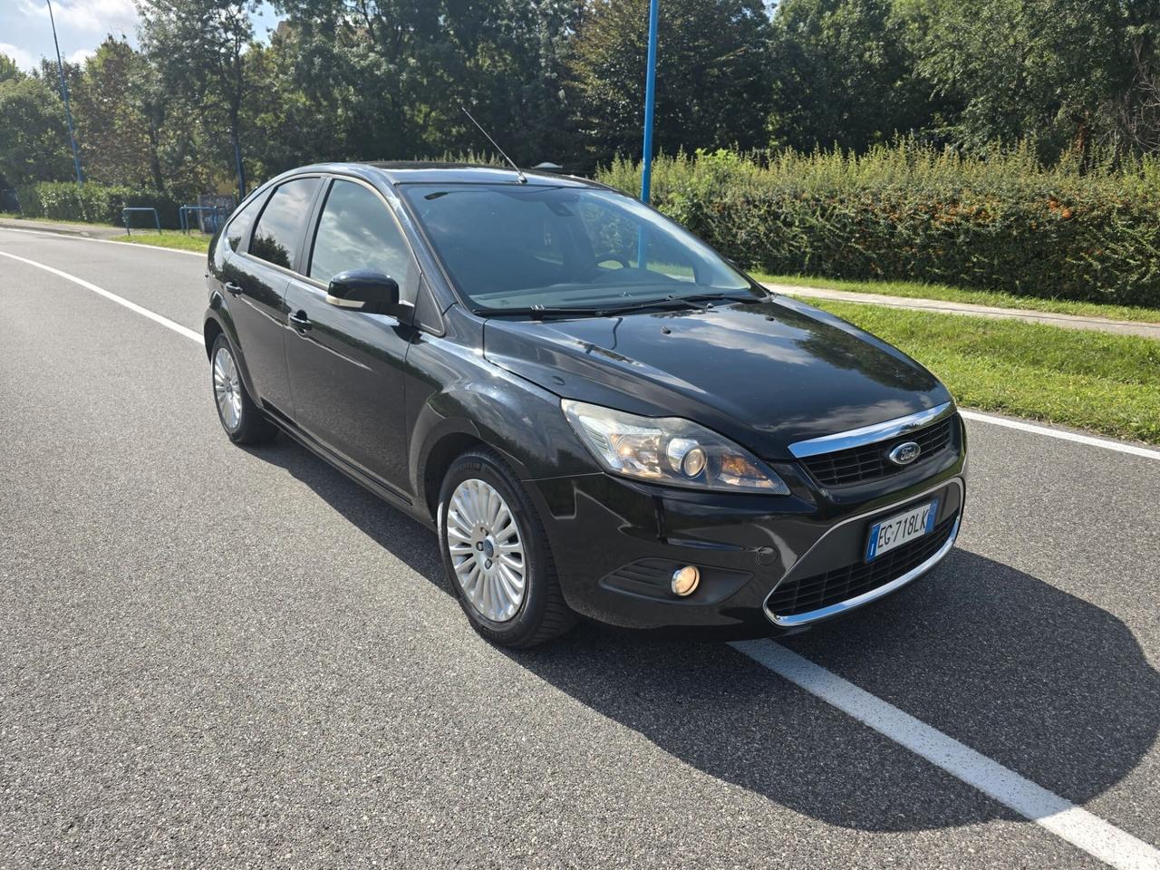 FORD FOCUS 1,6 TDCI 5 PORTE- TITANIUM-OK NEOPATENTATI-