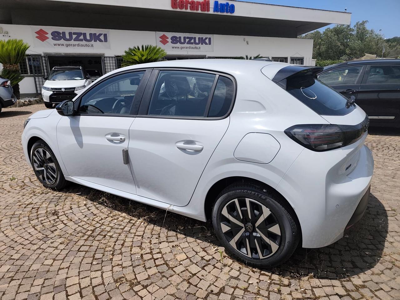 Peugeot 208 Style turbo 100cv