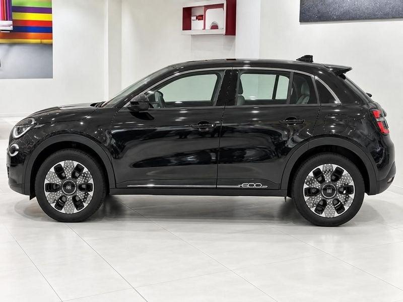 FIAT 600 1.2 Hybrid 110cv Icon