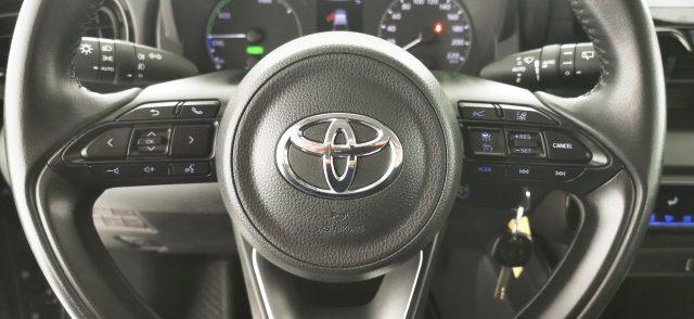 TOYOTA Yaris 1.5 Hybrid 5 porte Business