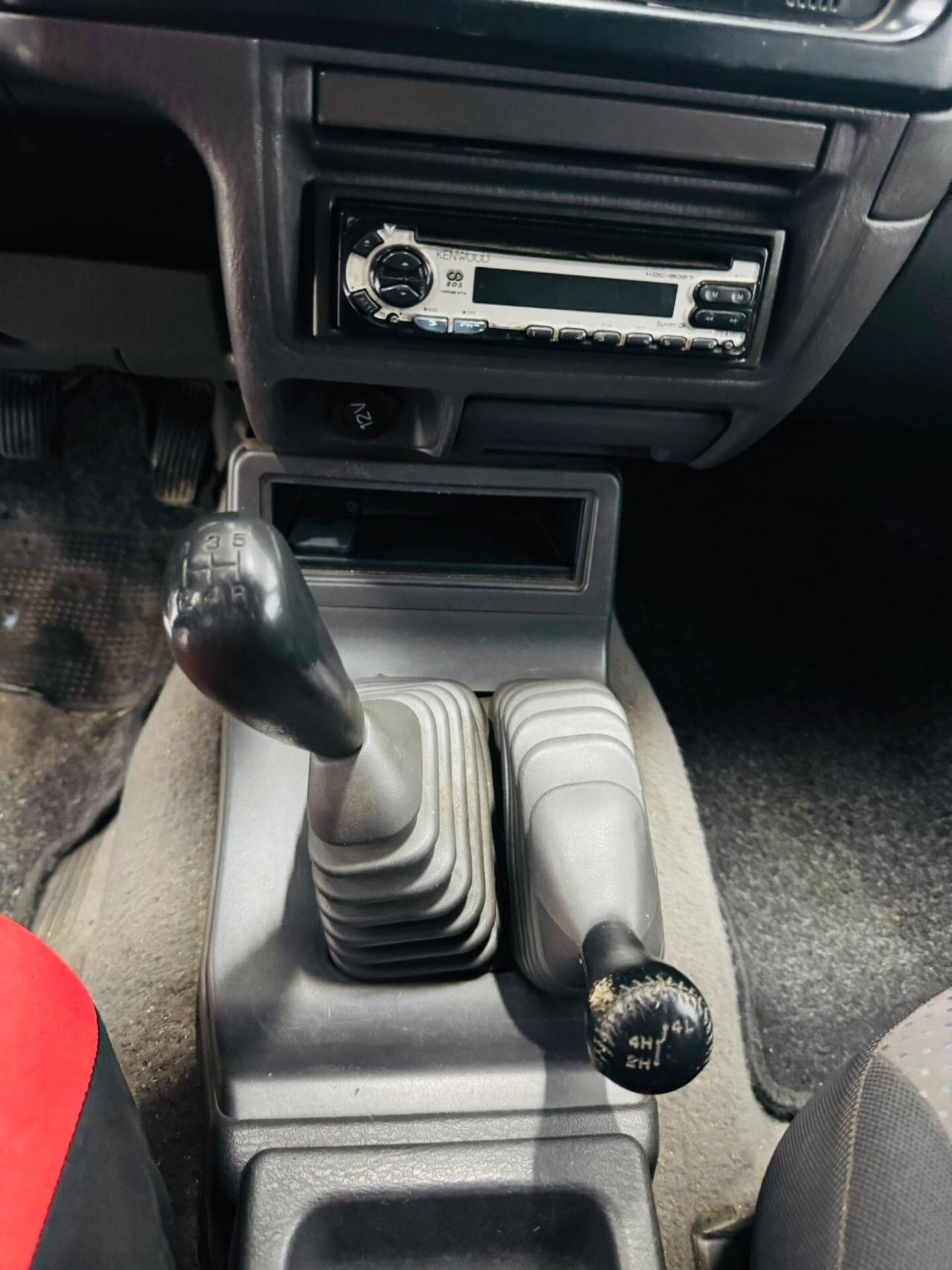 Mitsubishi L200 2.5 TDI 4WD Club Cab Pick-up GLS