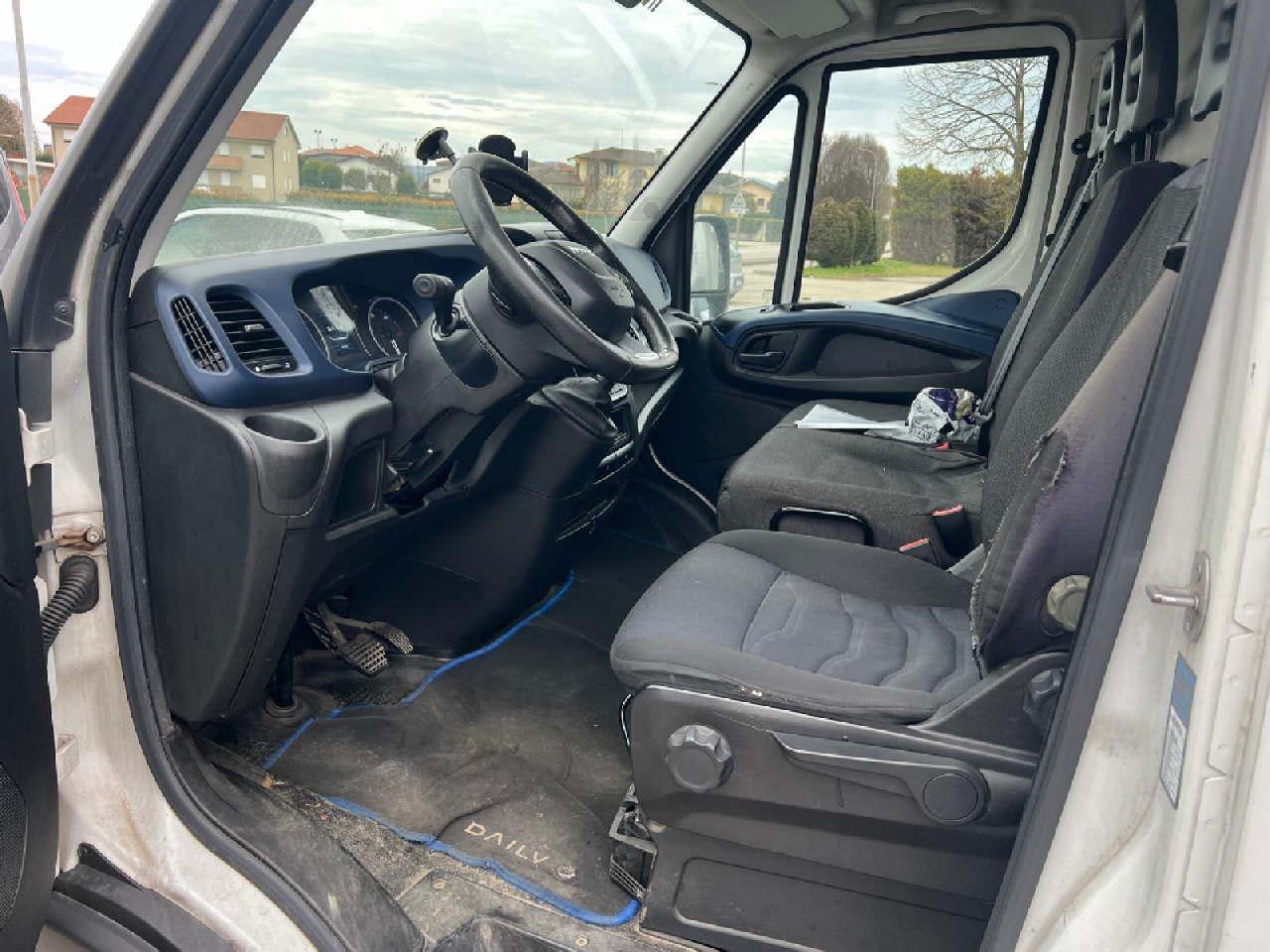 IVECO Daily 35 S12 A8 V H3 4100 E6d-temp
