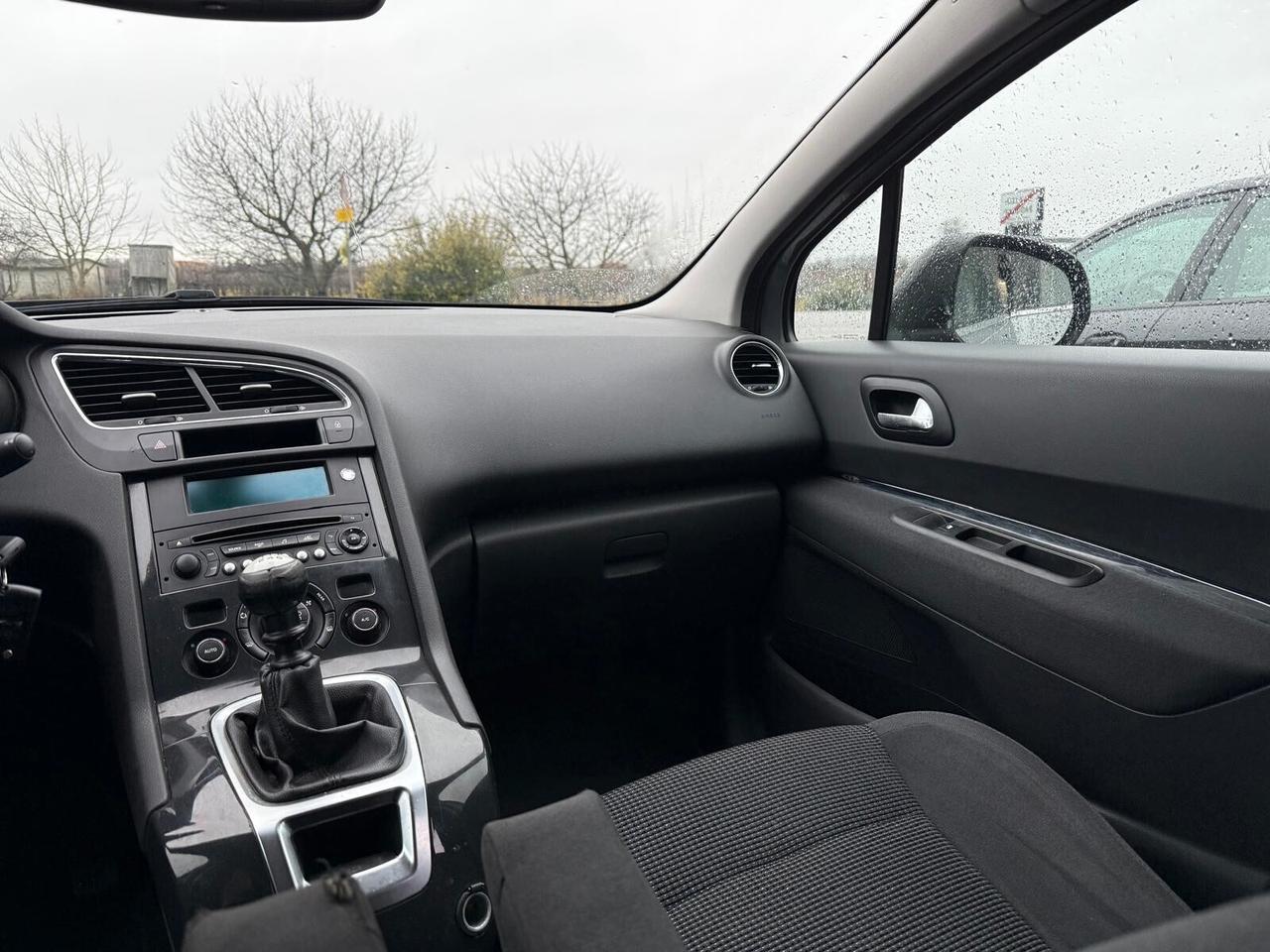 Peugeot 5008 1.6 Diesel 7 posti