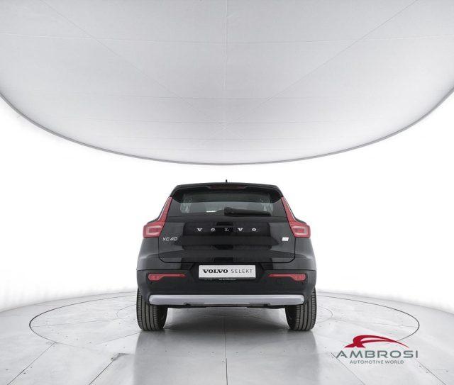 VOLVO XC40 T4 Recharge Plug-in Hybrid automatico Essential 21