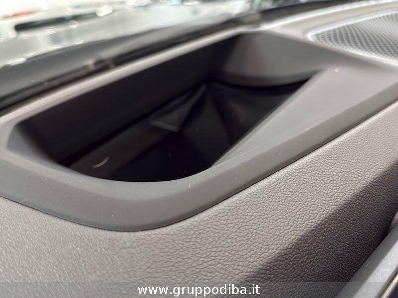 BMW Serie 4 G22 LCI 2024 Coupe 420d Coupe mhev 48V xdrive MSport auto