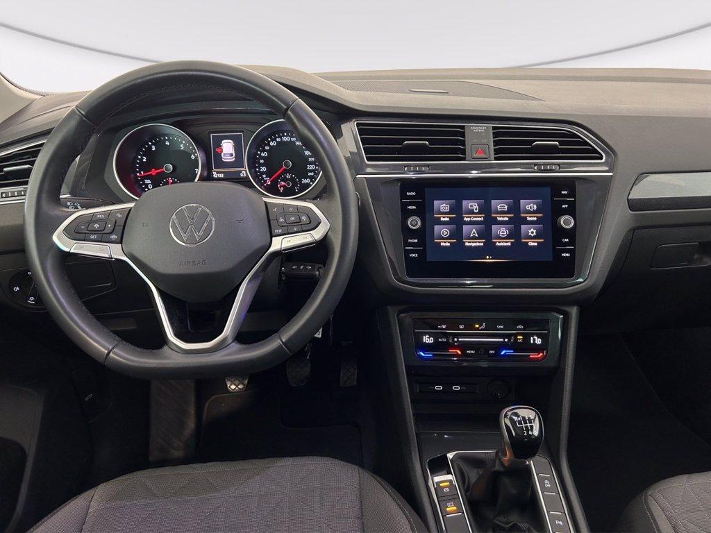VOLKSWAGEN Tiguan 1.5 tsi life 130cv del 2023