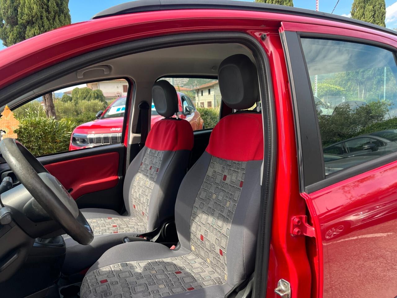Fiat Panda 1.2 Lounge 5 posti