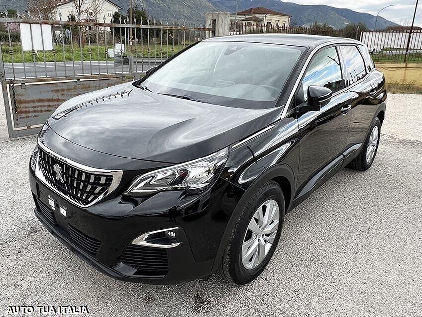 PEUGEOT 3008 1.2 BENZINA NAVI-AUTOMATICA