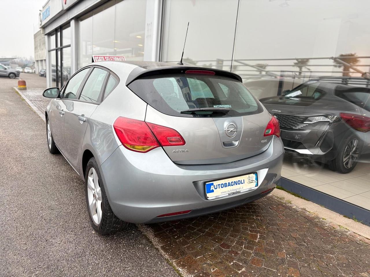 Opel Astra ENJOY 1.7 CDTI 125 CV 5 porte UNICO PR.