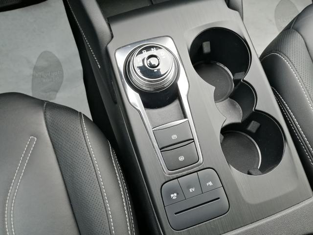 FORD Kuga 2.5 Plug In Hybrid 225 CV CVT 2WD Vignale