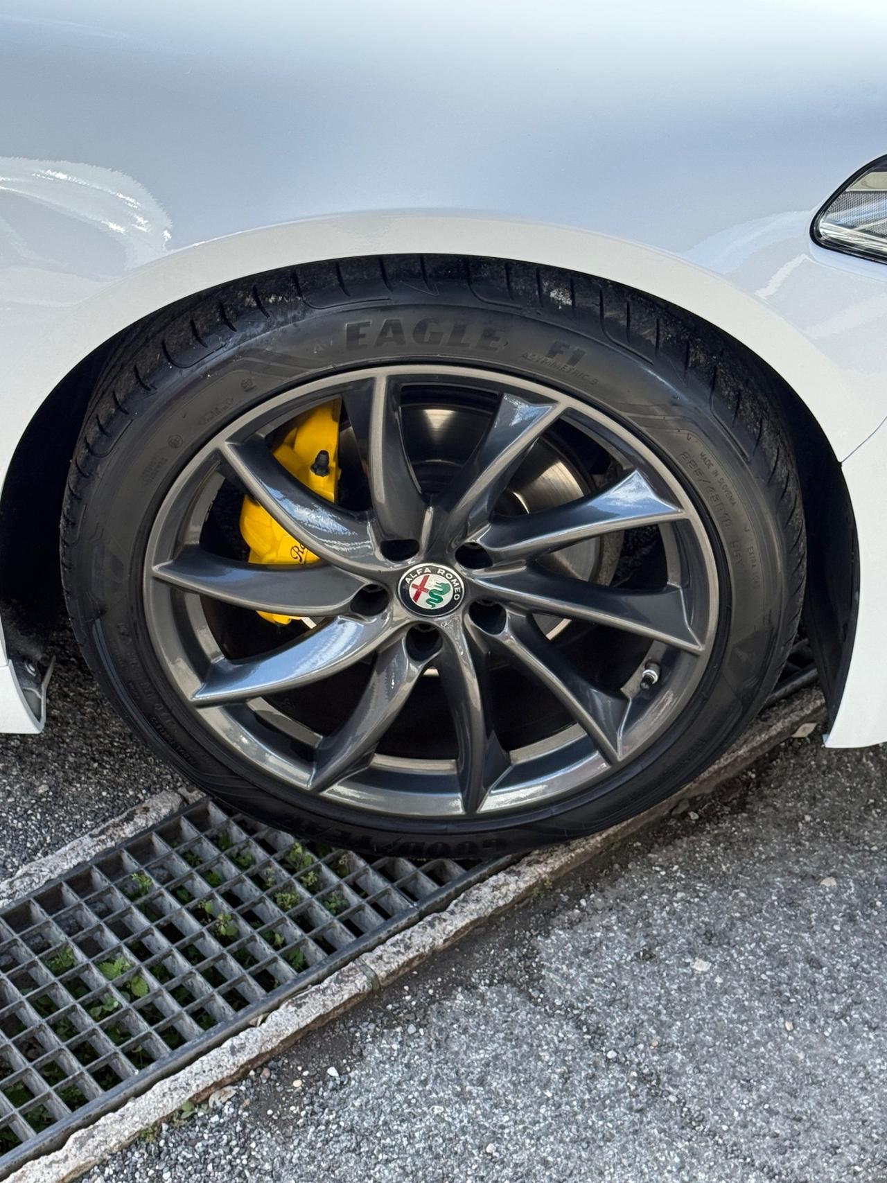 Giulia 2.2 150 CV/VELOCE /rate/permute/E6