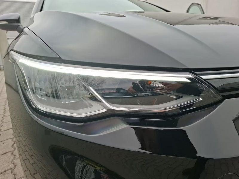 Volkswagen Golf 2.0 TDI Life LED Navi App Connect
