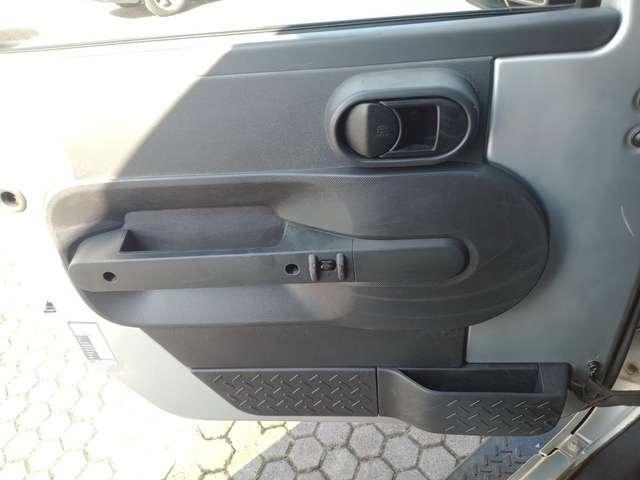 Jeep Wrangler Wrangler III 2007 3p 2.8 crd Sahara dpf