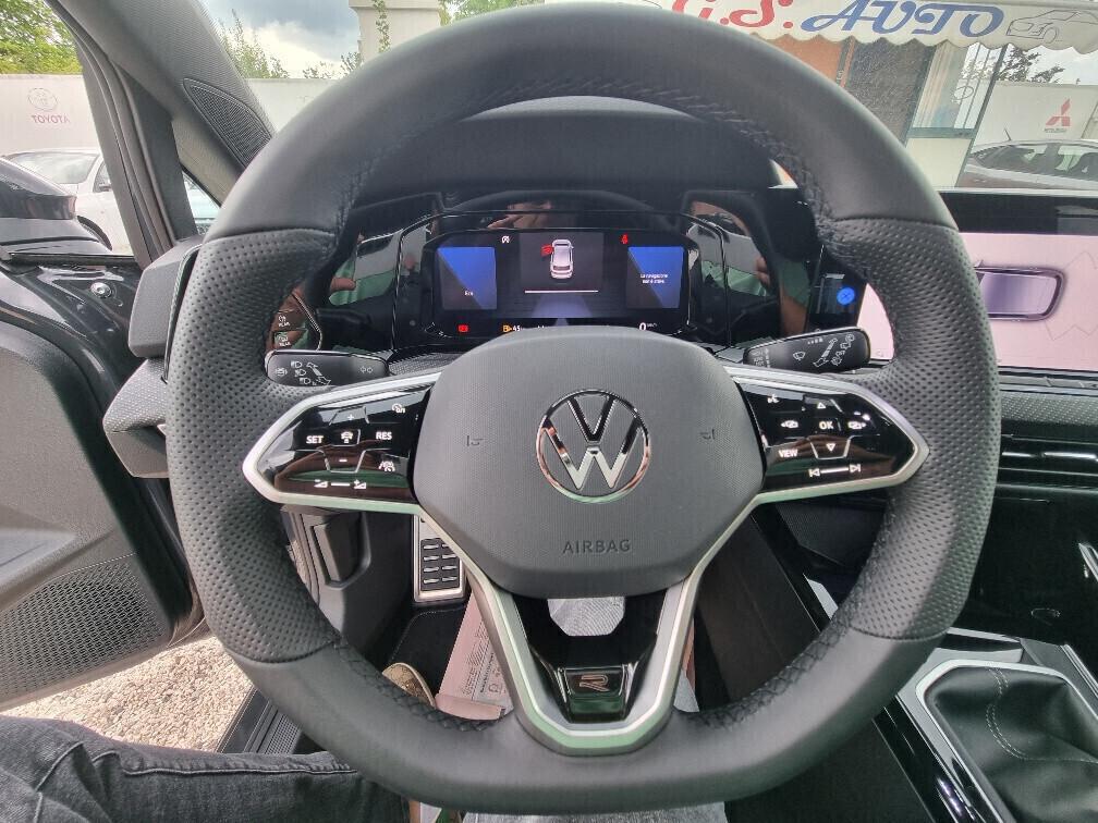 VOLKSWAGEN GOLF 1.5 TSI 130CV R-LINE