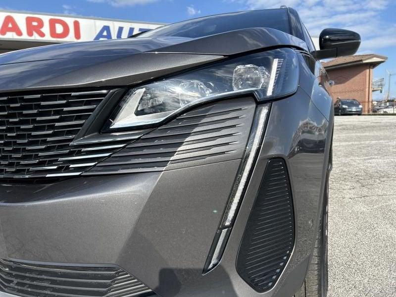 Peugeot 3008 PureTech Turbo 130 GT 18.500 KM!!
