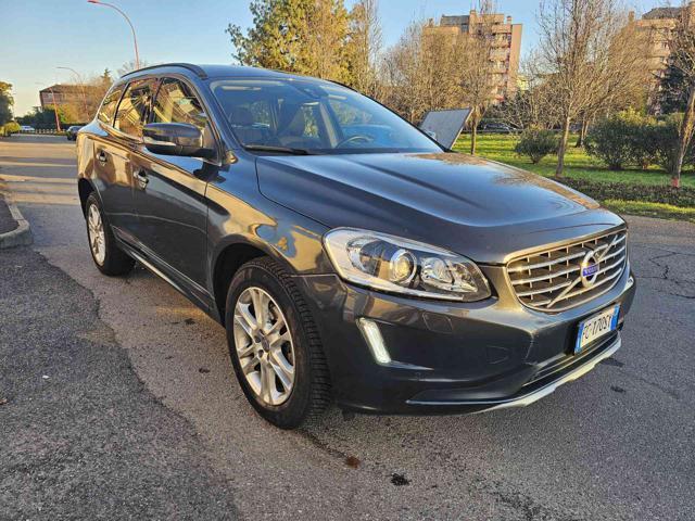 VOLVO XC60 D5 AWD Geartronic Kinetic