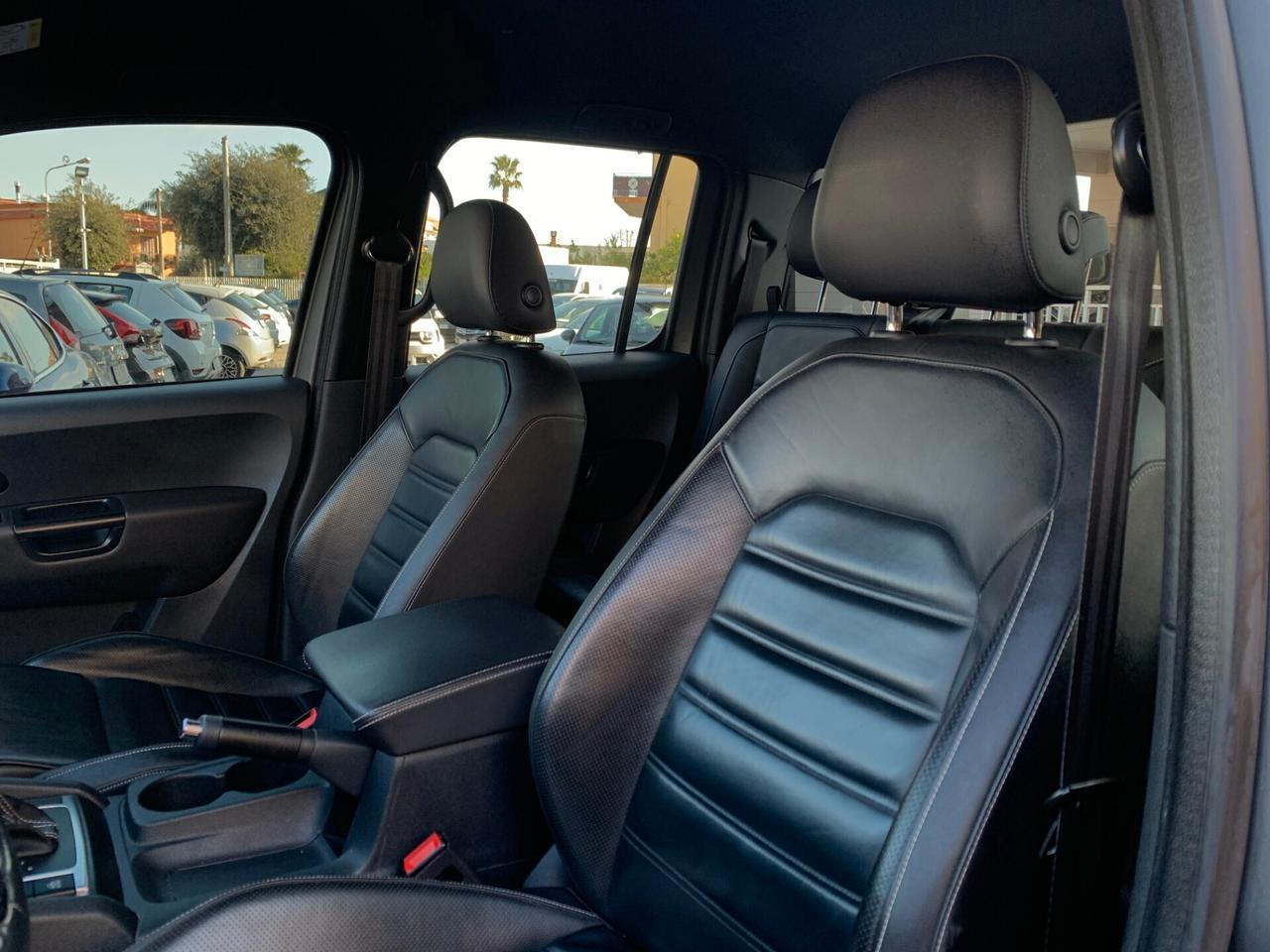 Volkswagen Amarok 3.0 V6 TDI 258CV 4MOT. BMT perm. aut. D.C. Aventura