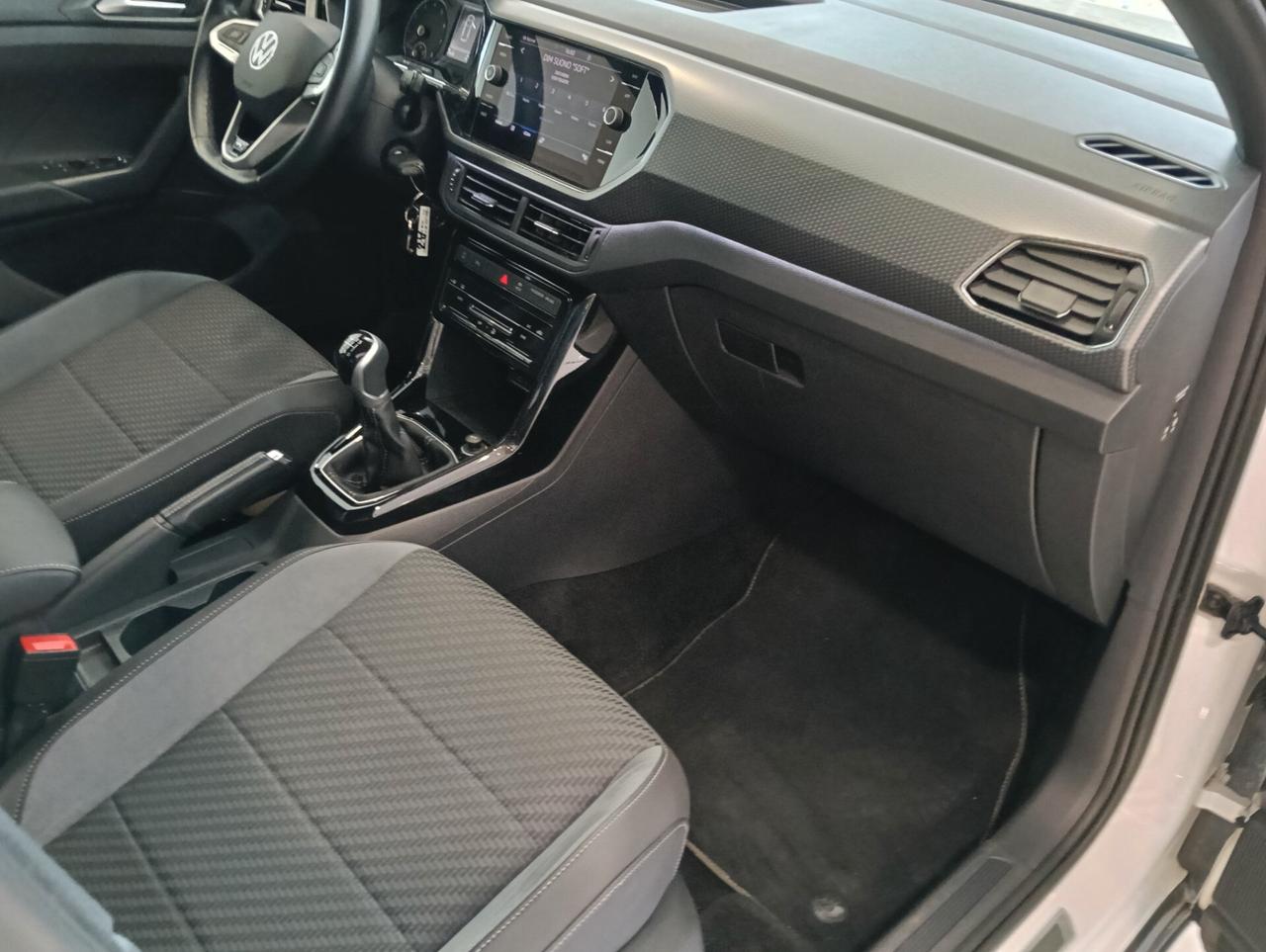 Volkswagen T-Cross 1.0 TSI Sport