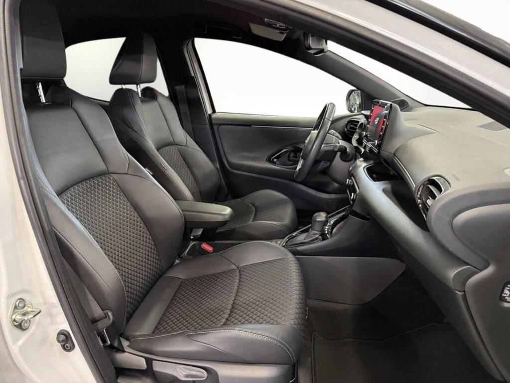 Toyota Yaris 1.5 VVT-iE Hybrid Style E-CVT