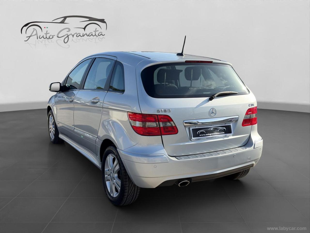 MERCEDES-BENZ B 180 CDI Premium