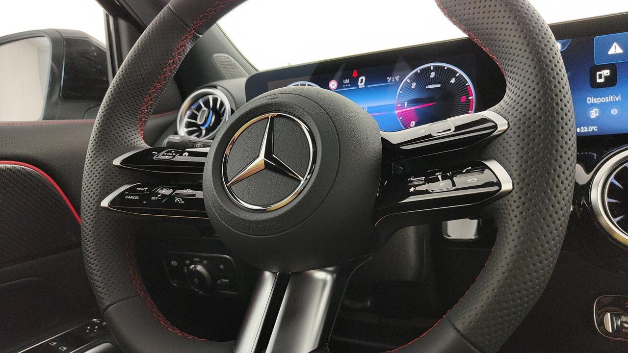 Mercedes-Benz GLA 200 d automatic