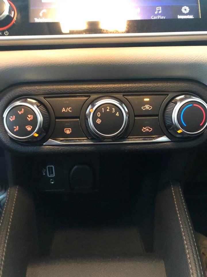 Nissan Micra IG-T 100 Xtronic 5 porte N-Connecta
